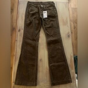 Brandy Melville/J Galt Green corduroy bootleg pants, Sz S NWT